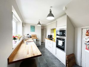 Photo 5- click for photo gallery